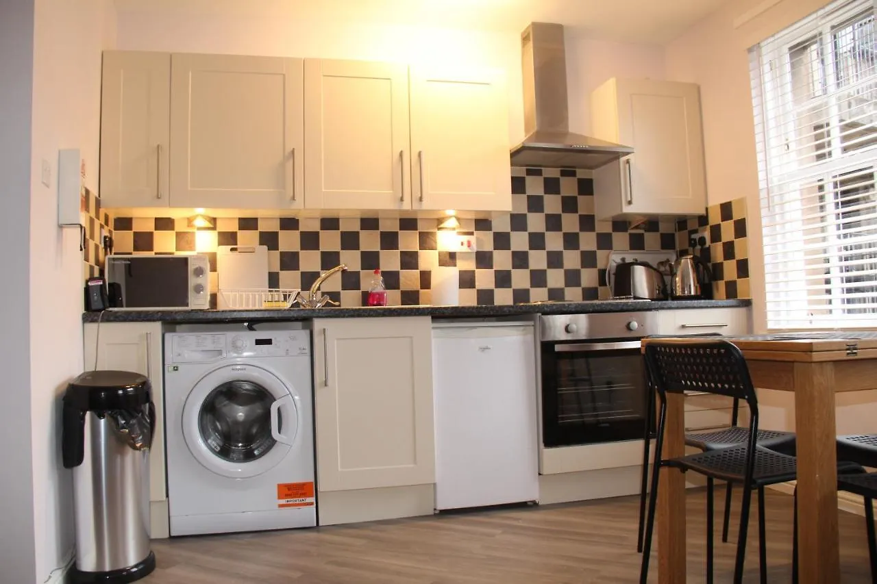 Apartment In Edinburgh With Great View On Castle